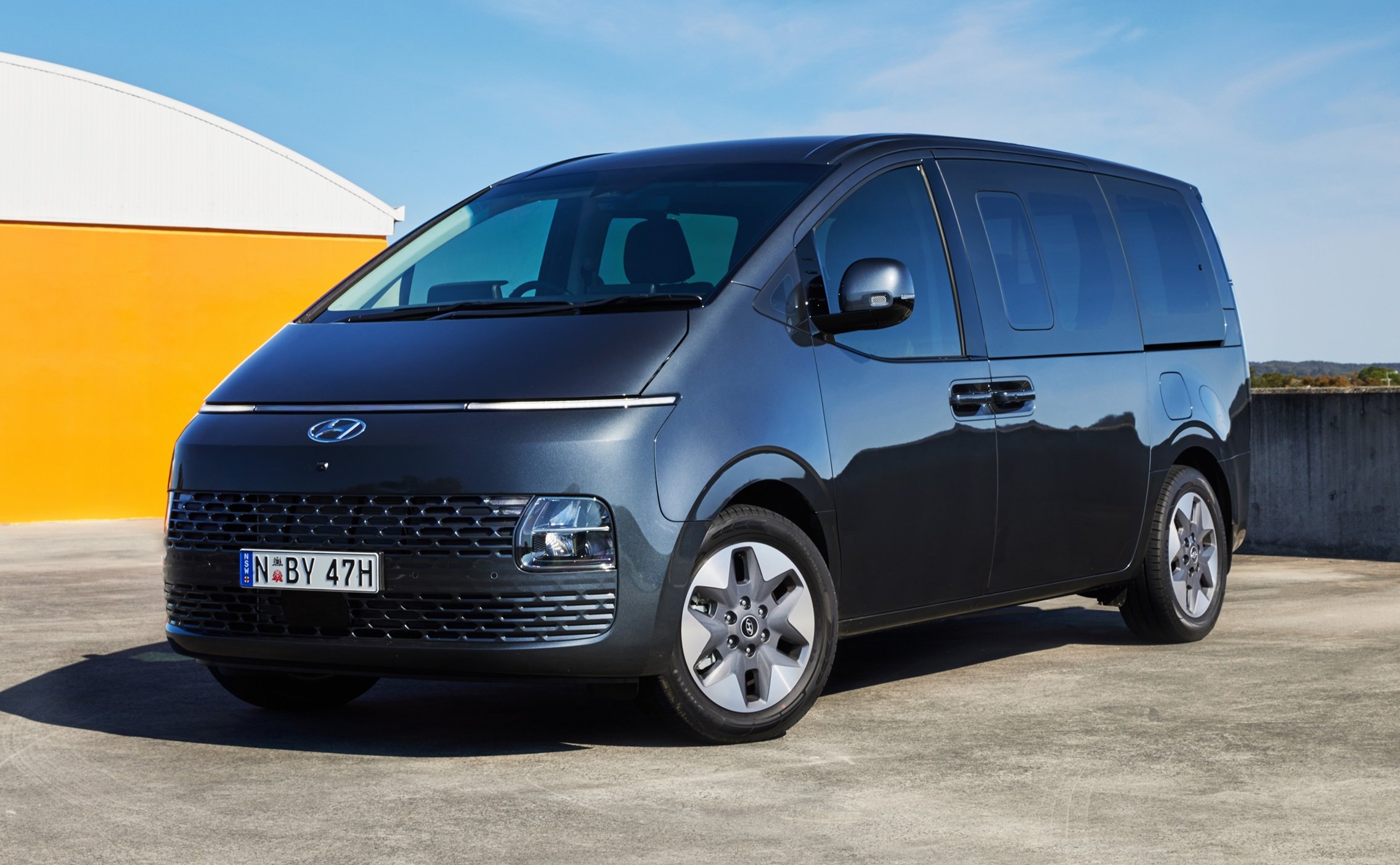 H1/Staria X - Madinah Hotel to Jeddah Airport